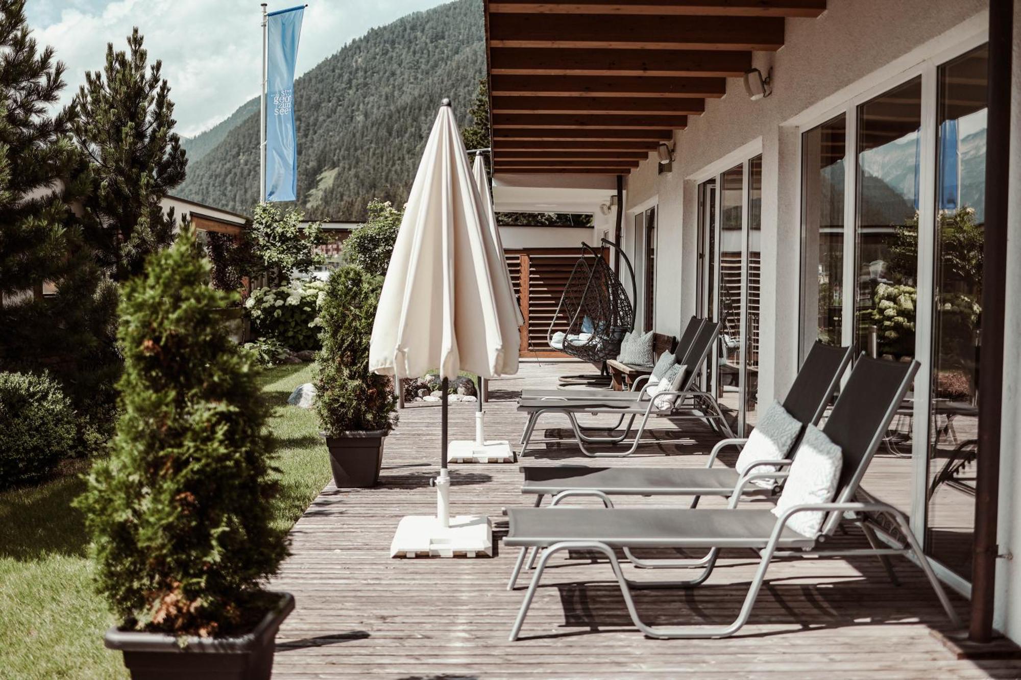 Hotel St. Georg Zum See Maurach  Eksteriør bilde